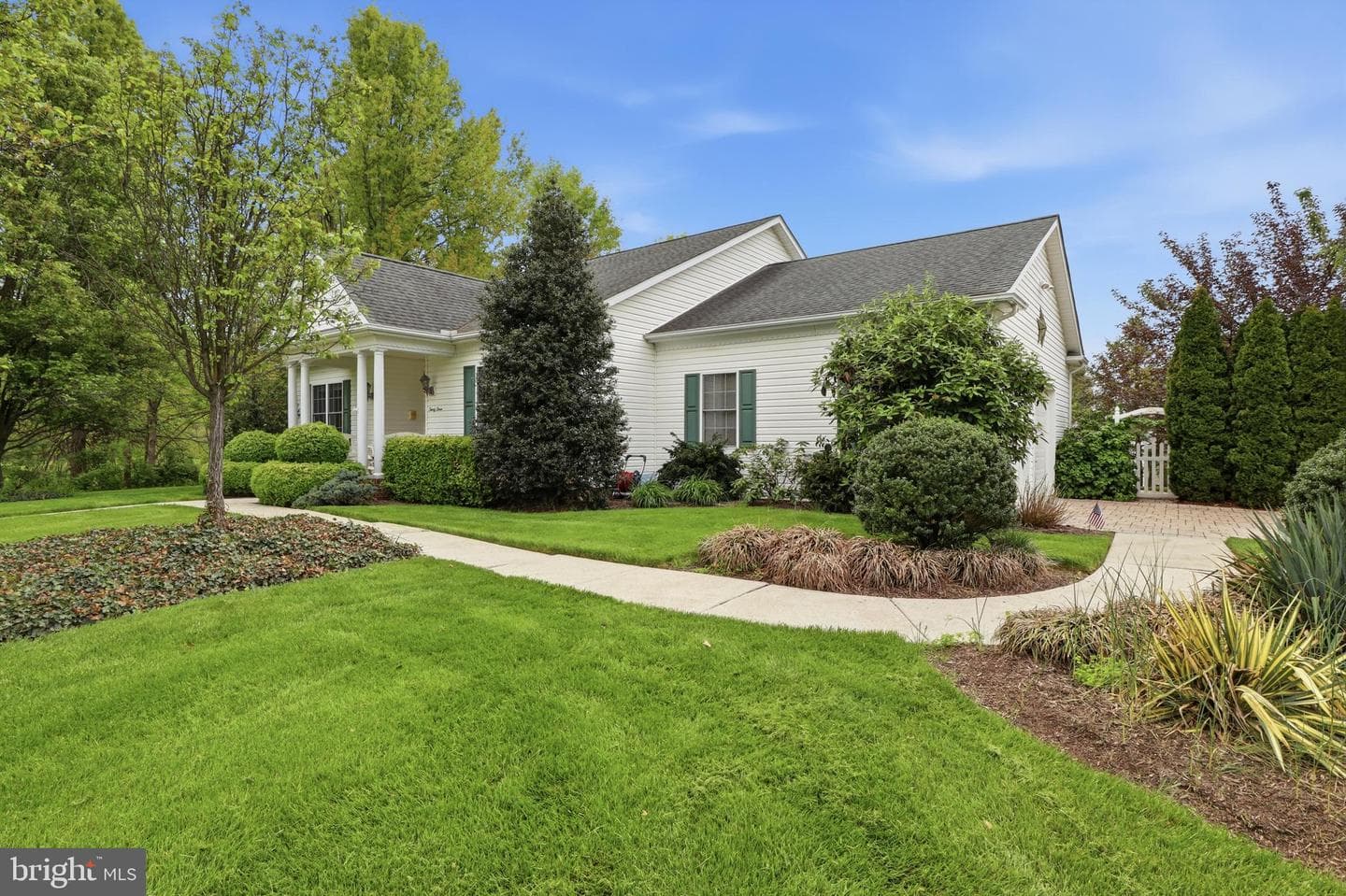 33 Warm Breeze Court photo 6