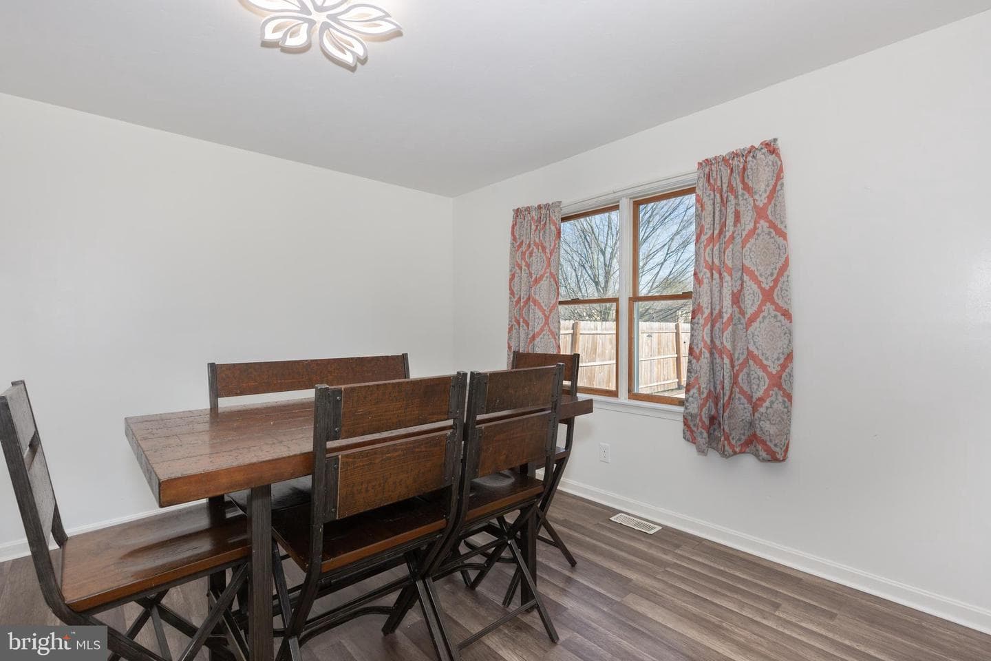 41 Wheaton Drive photo 17