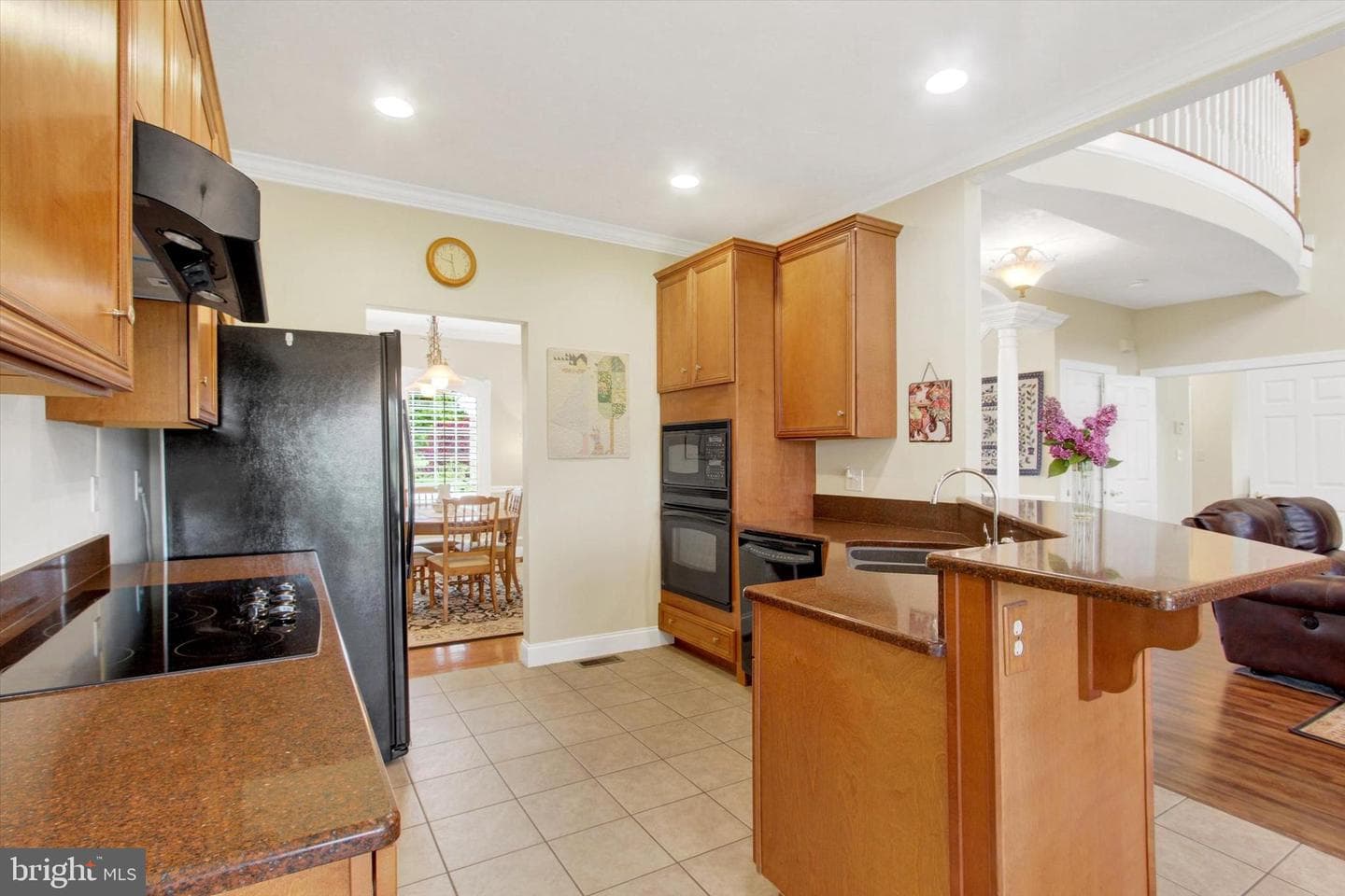 96 Tyoaka Drive photo 18