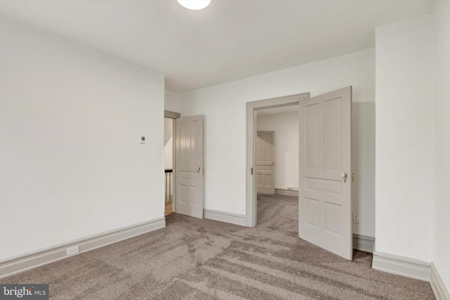 405 W King Street photo 20
