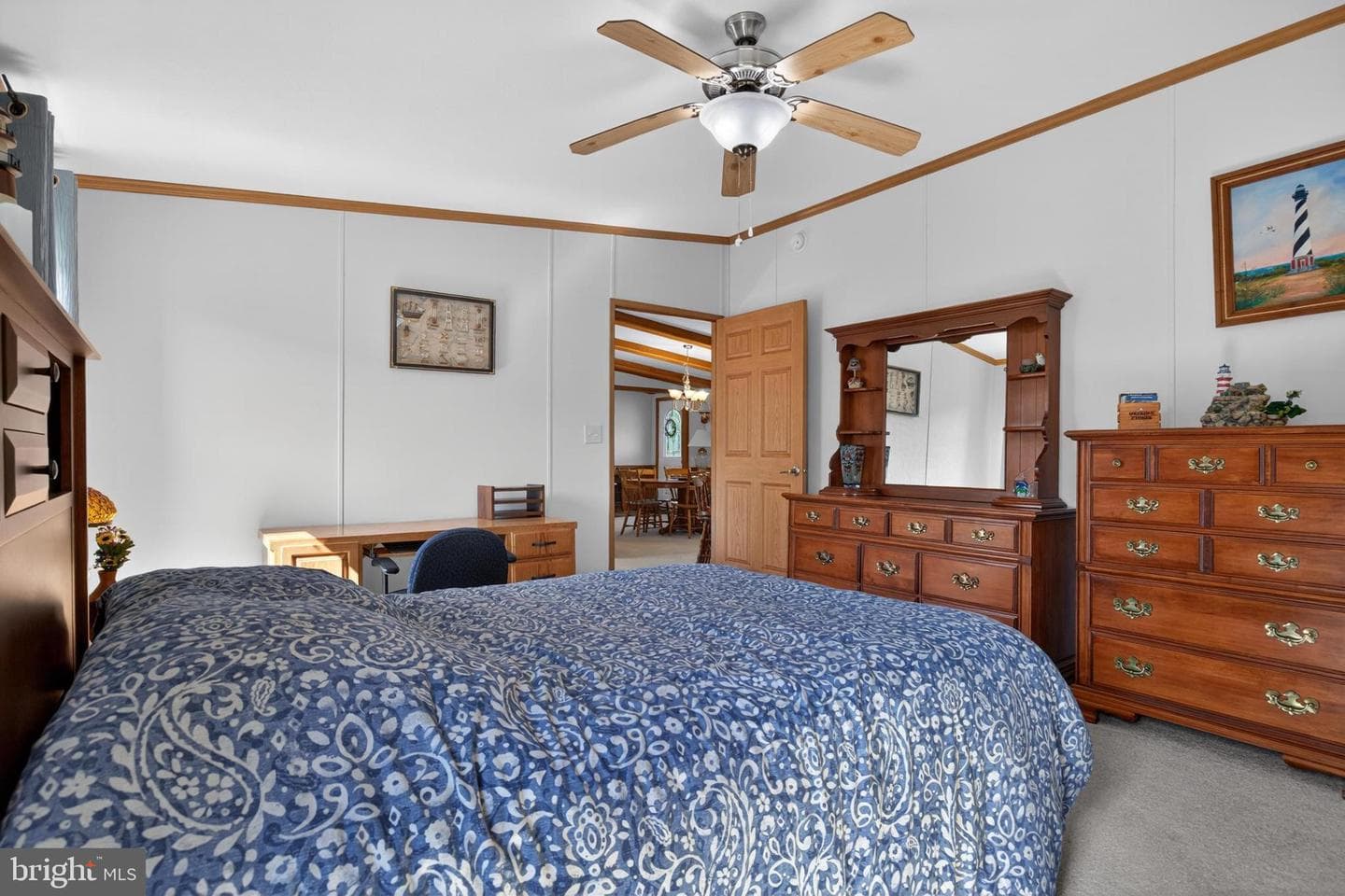 186 Goldcrest Circle photo 23