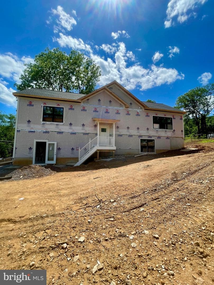 2 Locust Trail, Fairfield