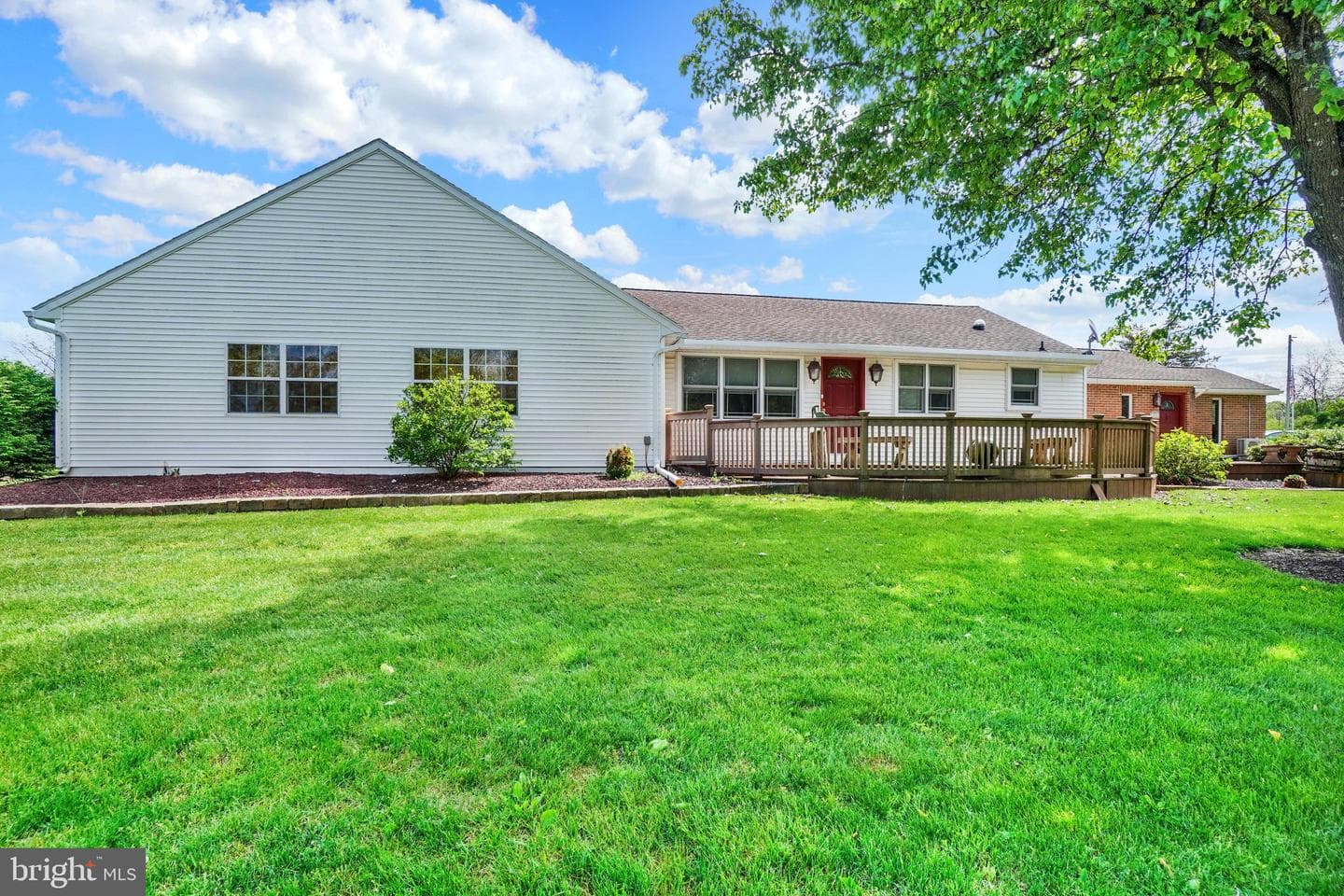 315 700 Road, New Oxford
