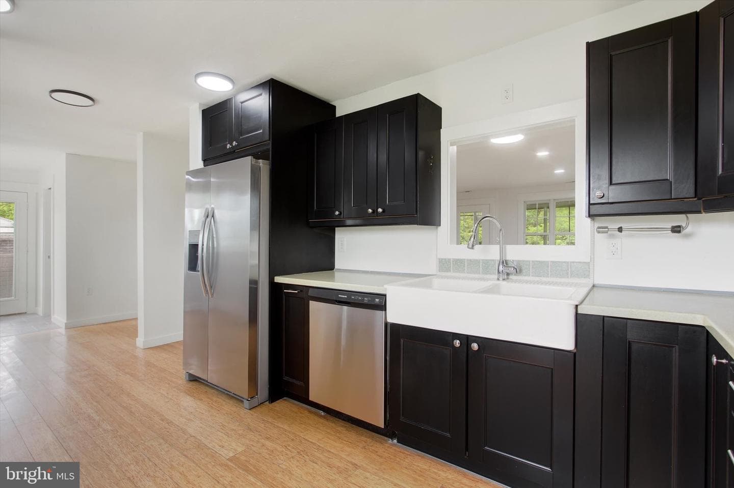210 Cottage Drive photo 8
