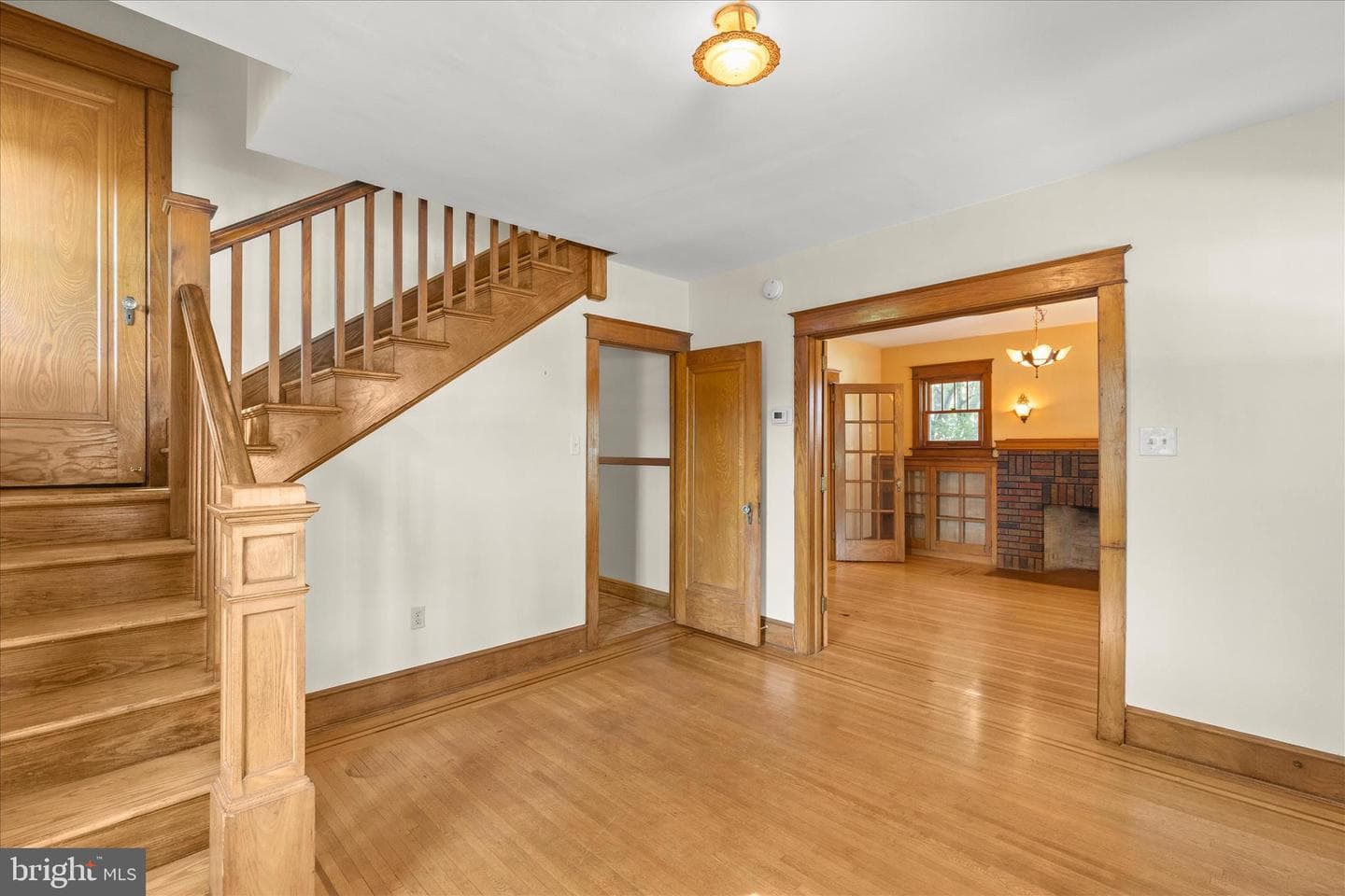 205 Hanover Street photo 17