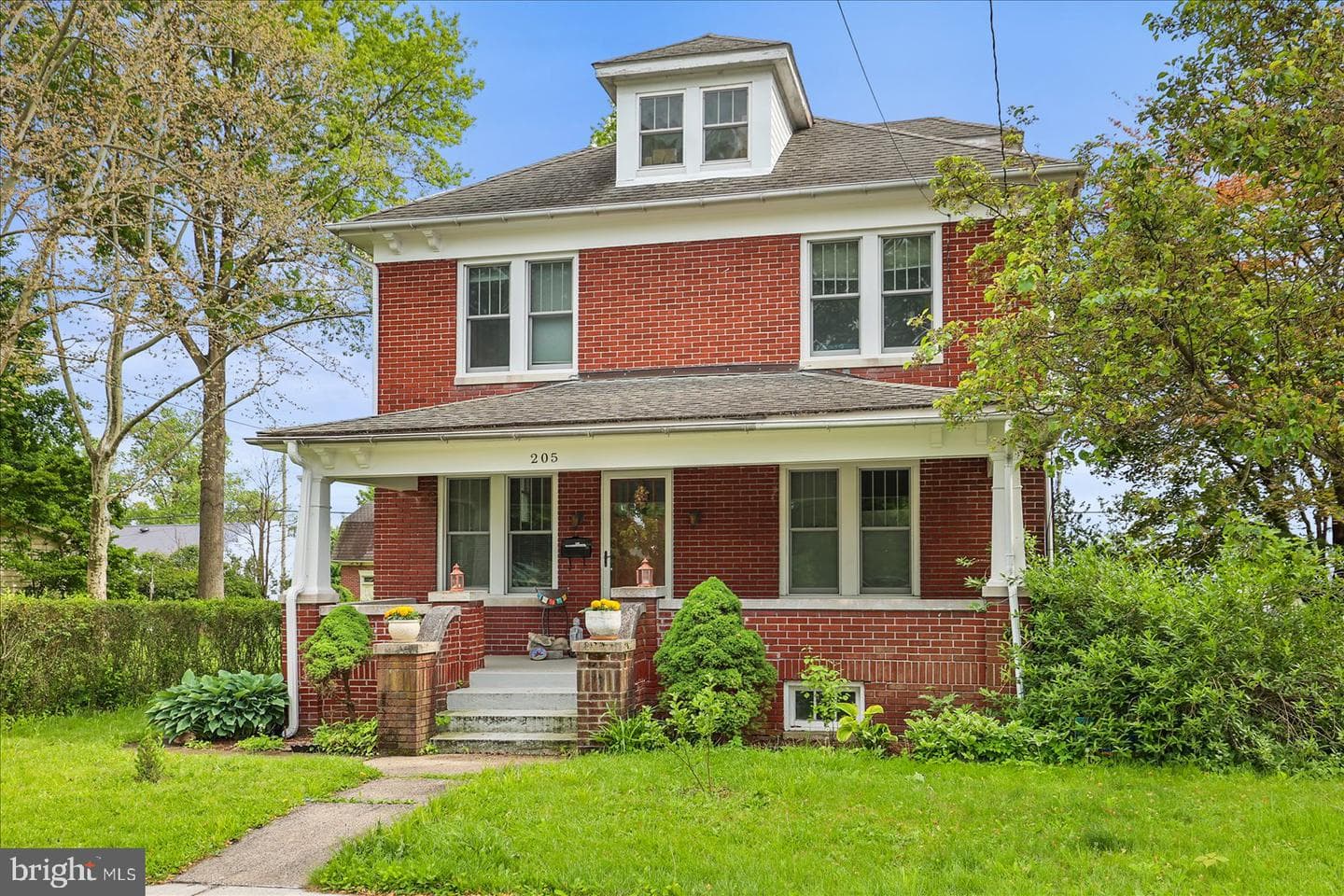205 Hanover Street photo 3