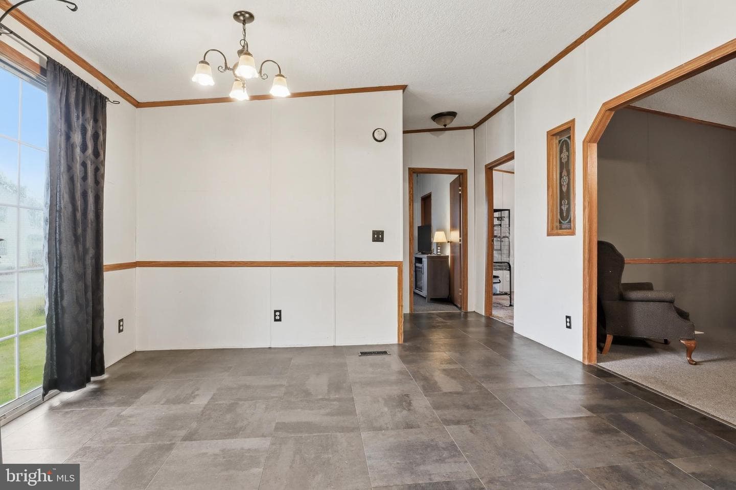156 Linda Drive photo 10