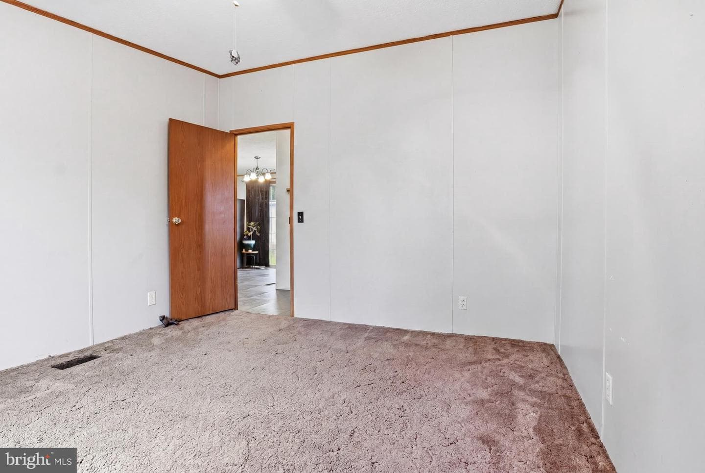 156 Linda Drive photo 20