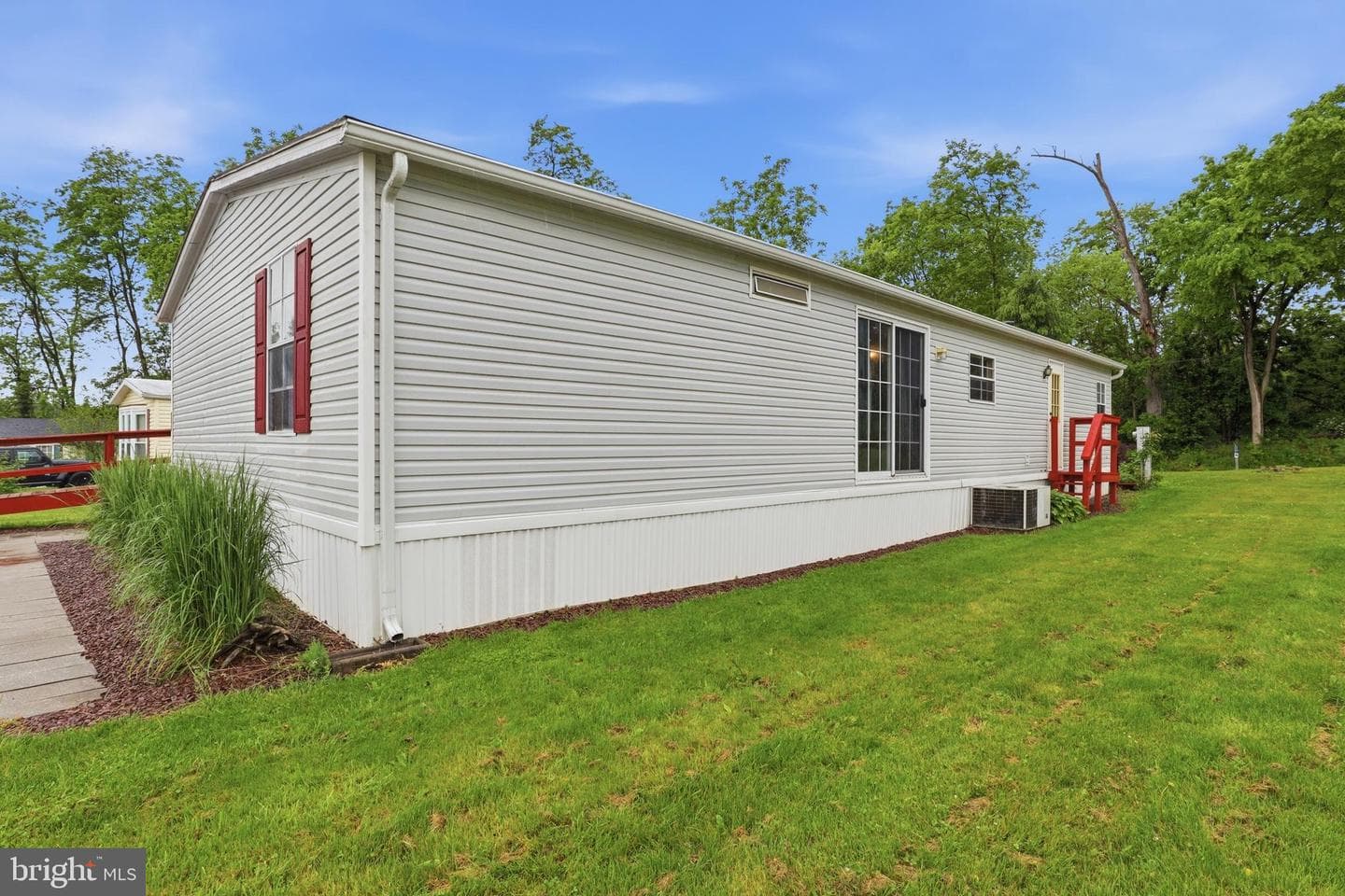 156 Linda Drive photo 30