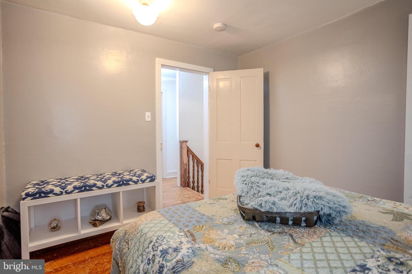 118 E Main Street photo 47
