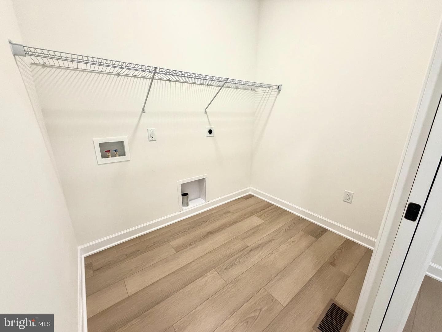 663 Curtis Drive photo 13