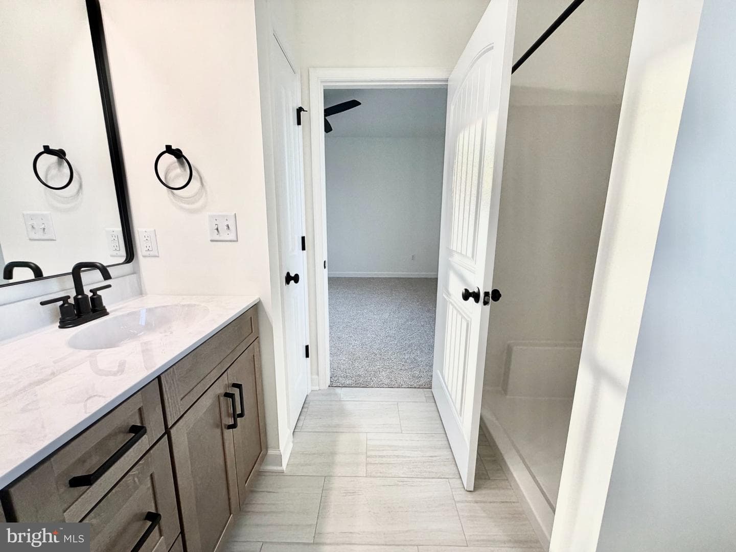 663 Curtis Drive photo 16