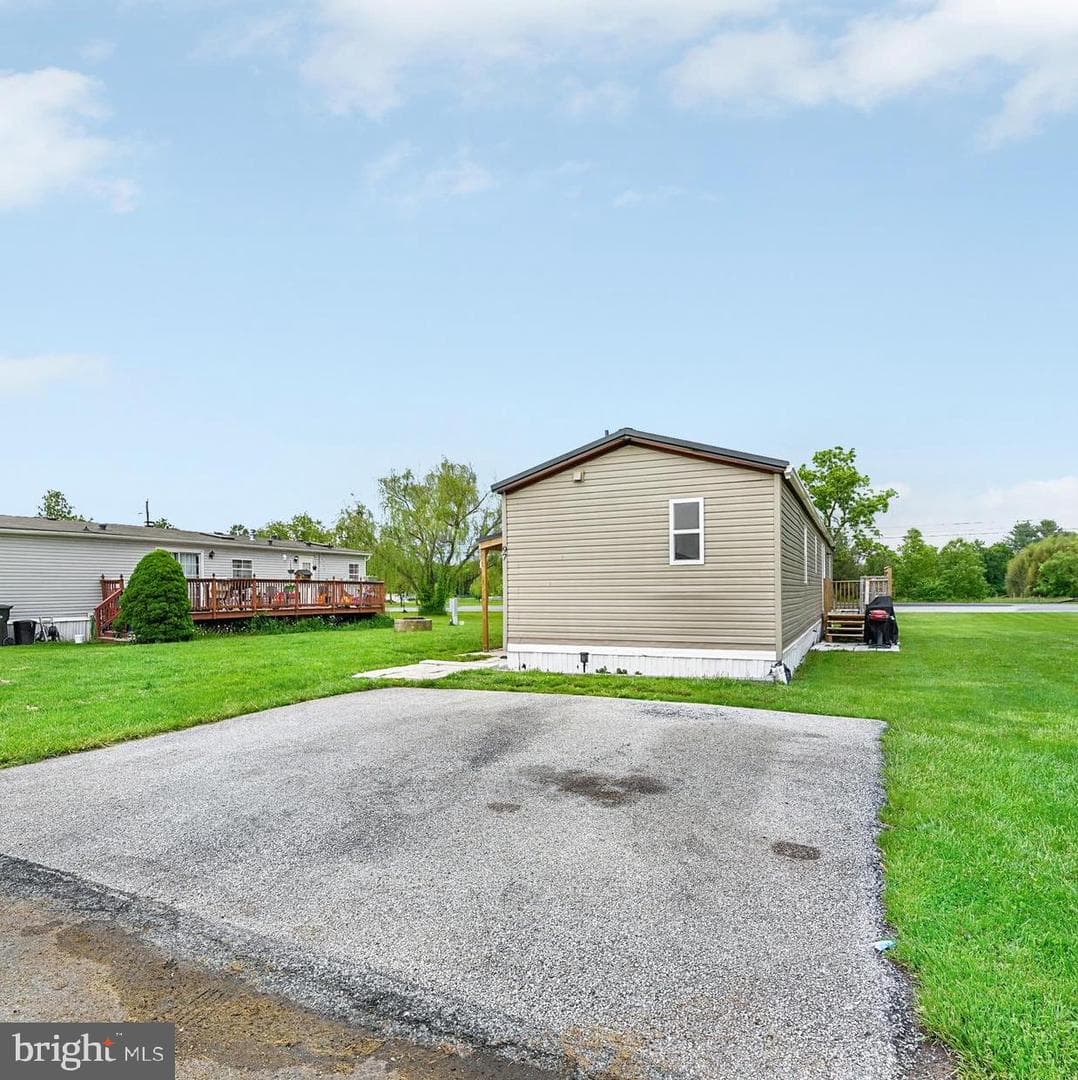 97 Sherrill Dr photo 6