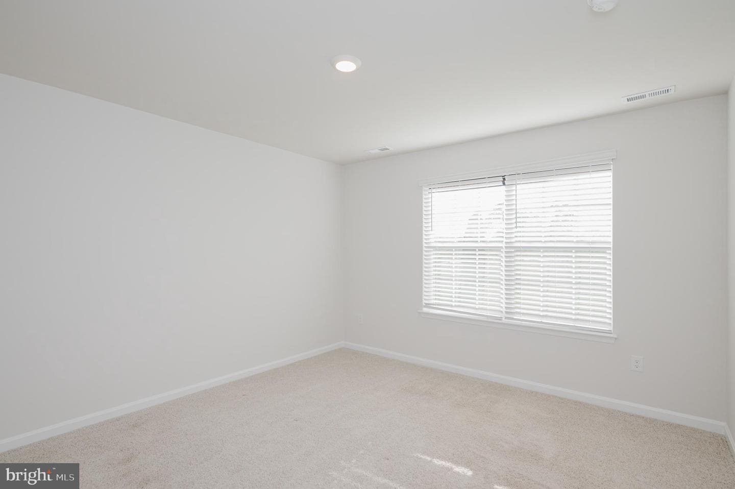 85 River Road photo 29