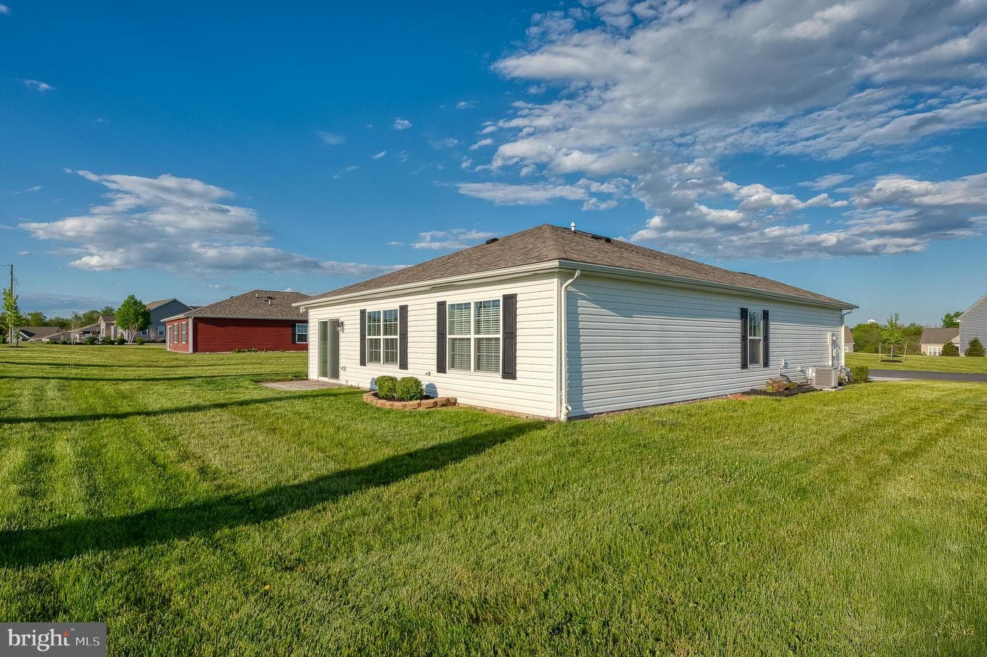 85 River Road photo 36