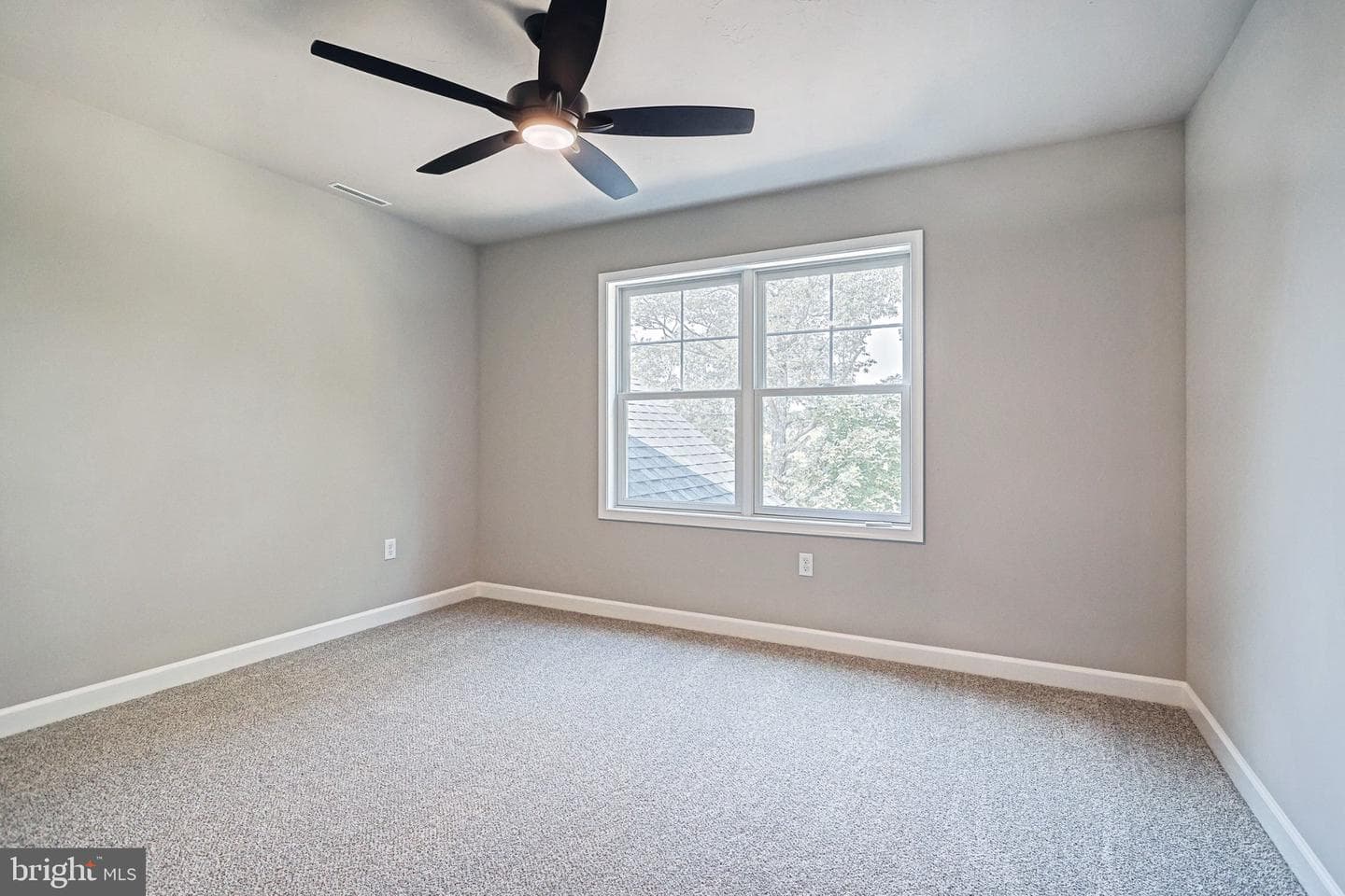 25 S Orchard View Drive photo 32