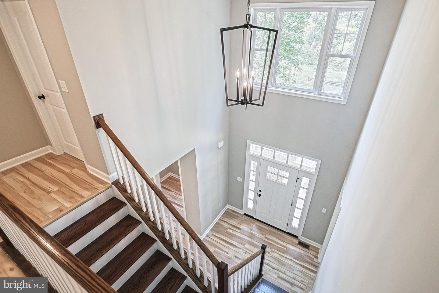 25 S Orchard View Drive photo 8