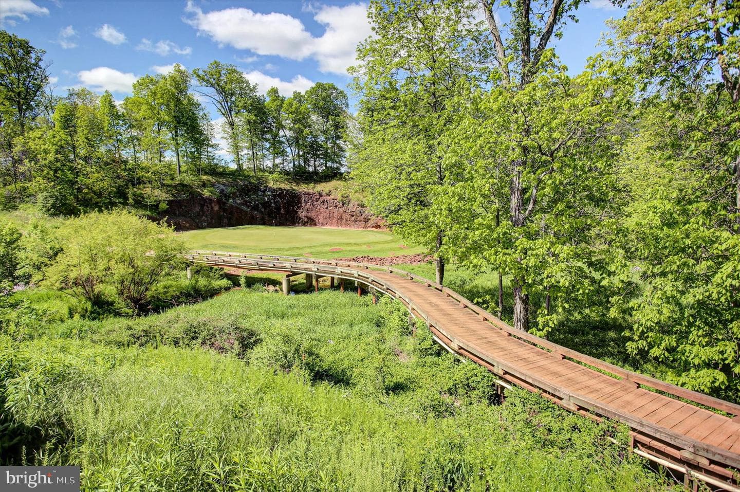88 Bridge Valley Road photo 71