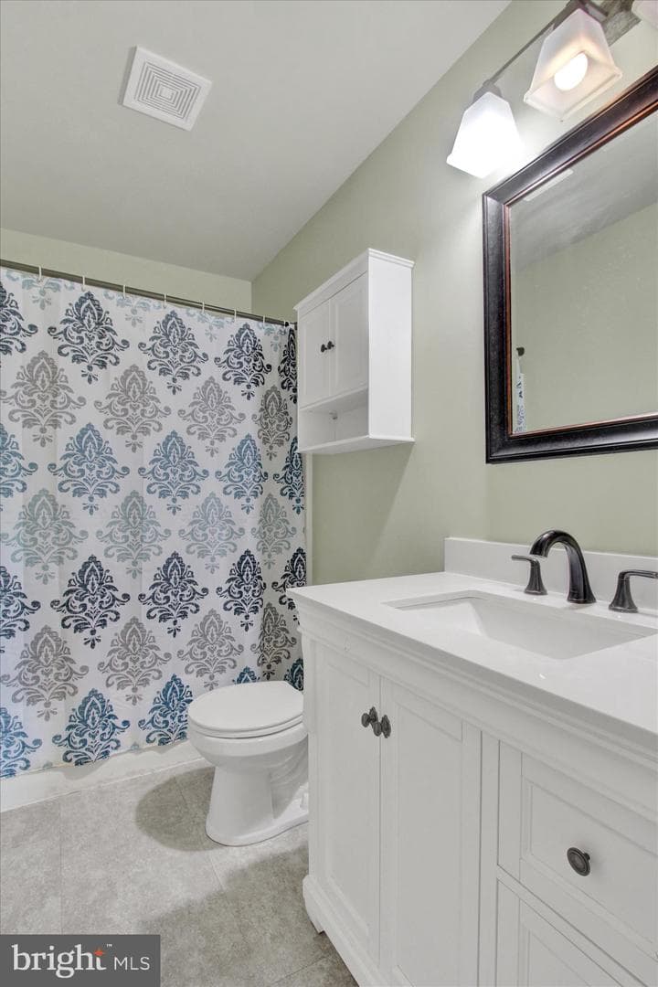 109 W Imperial Drive photo 20