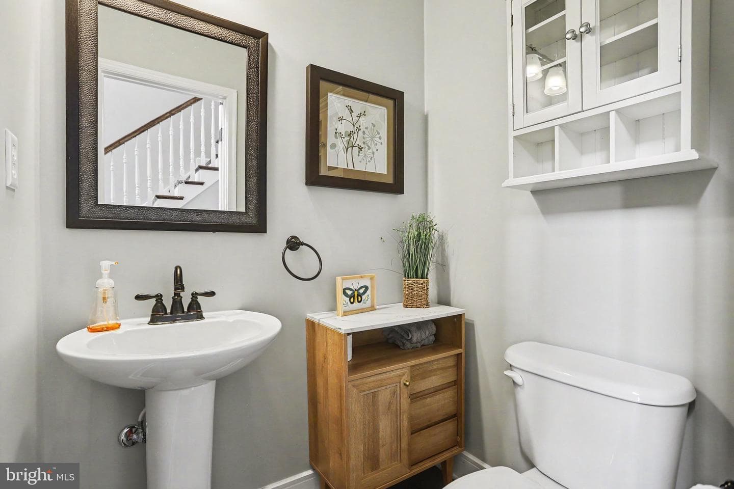 57 E Summit Dr photo 14