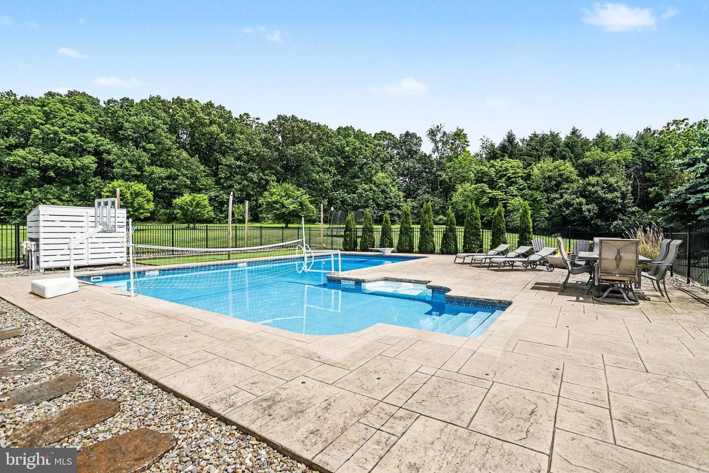 57 E Summit Dr photo 35