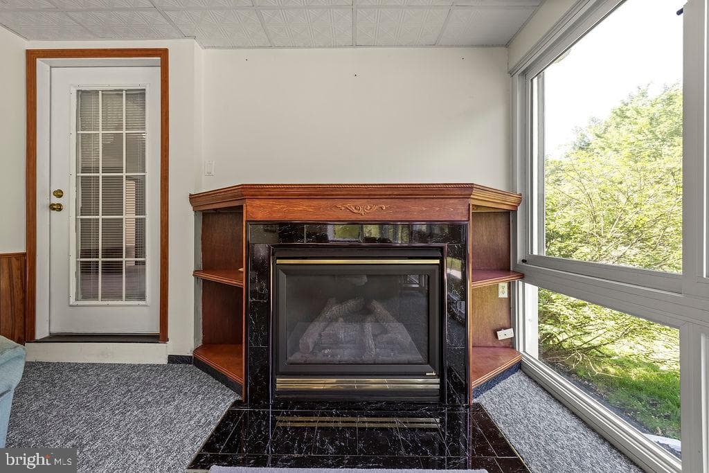 315 Friendship Lane photo 23