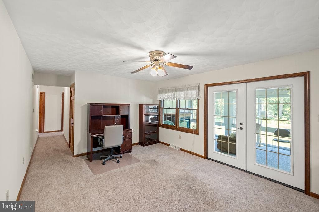 315 Friendship Lane photo 26