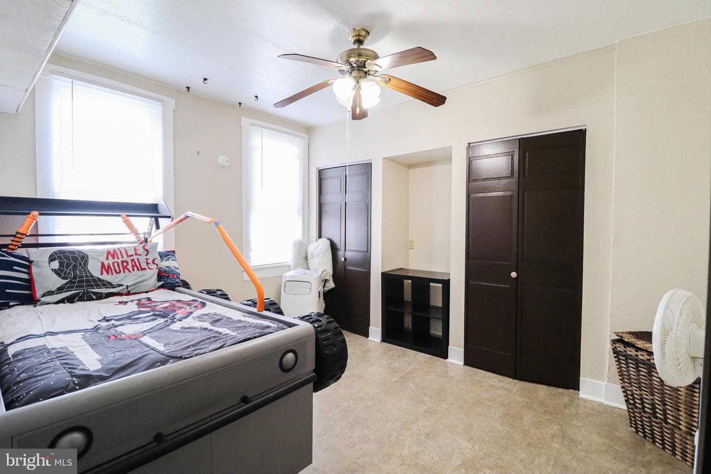 8 Carlisle Street photo 32