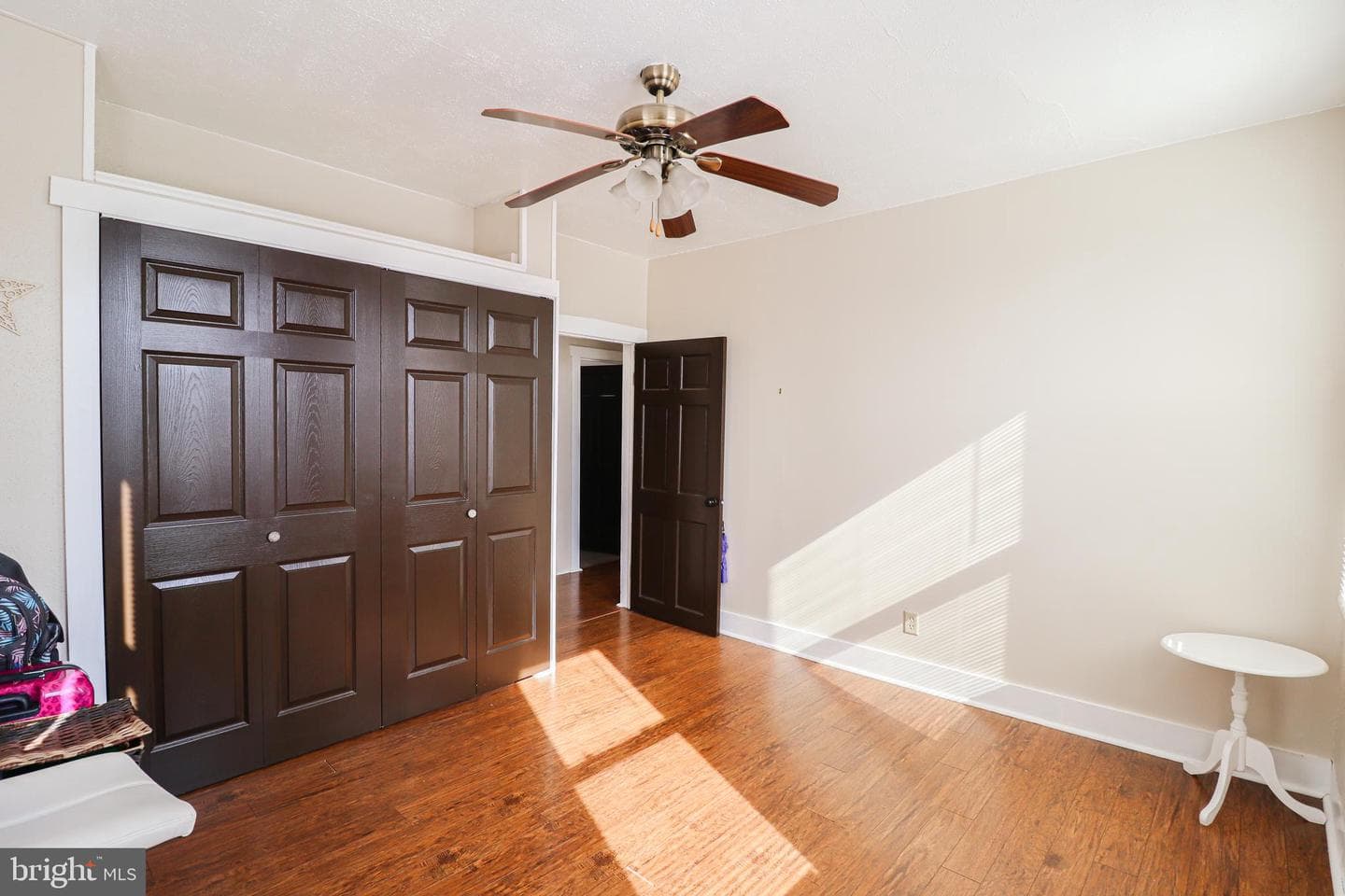 8 Carlisle Street photo 38
