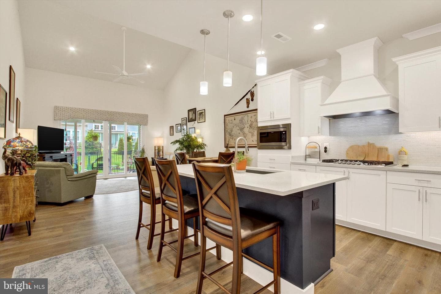 99 Rustic Wood Drive photo 4