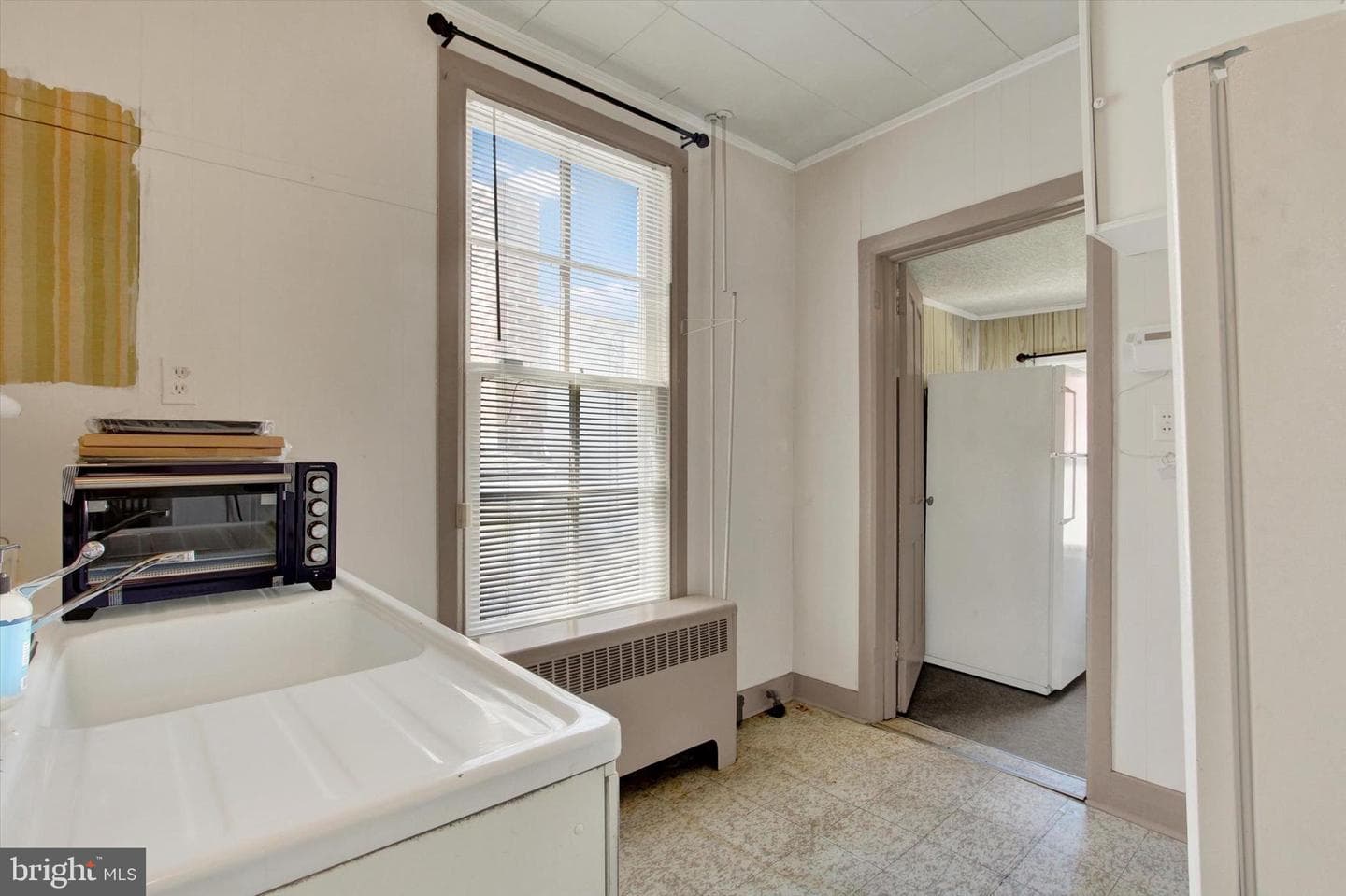 317 Baltimore Street photo 13