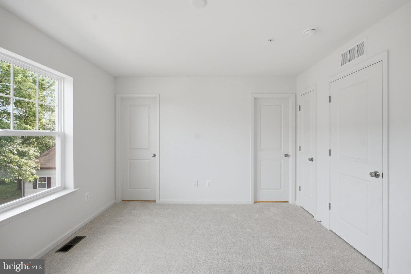 10 Magnolia Court photo 15