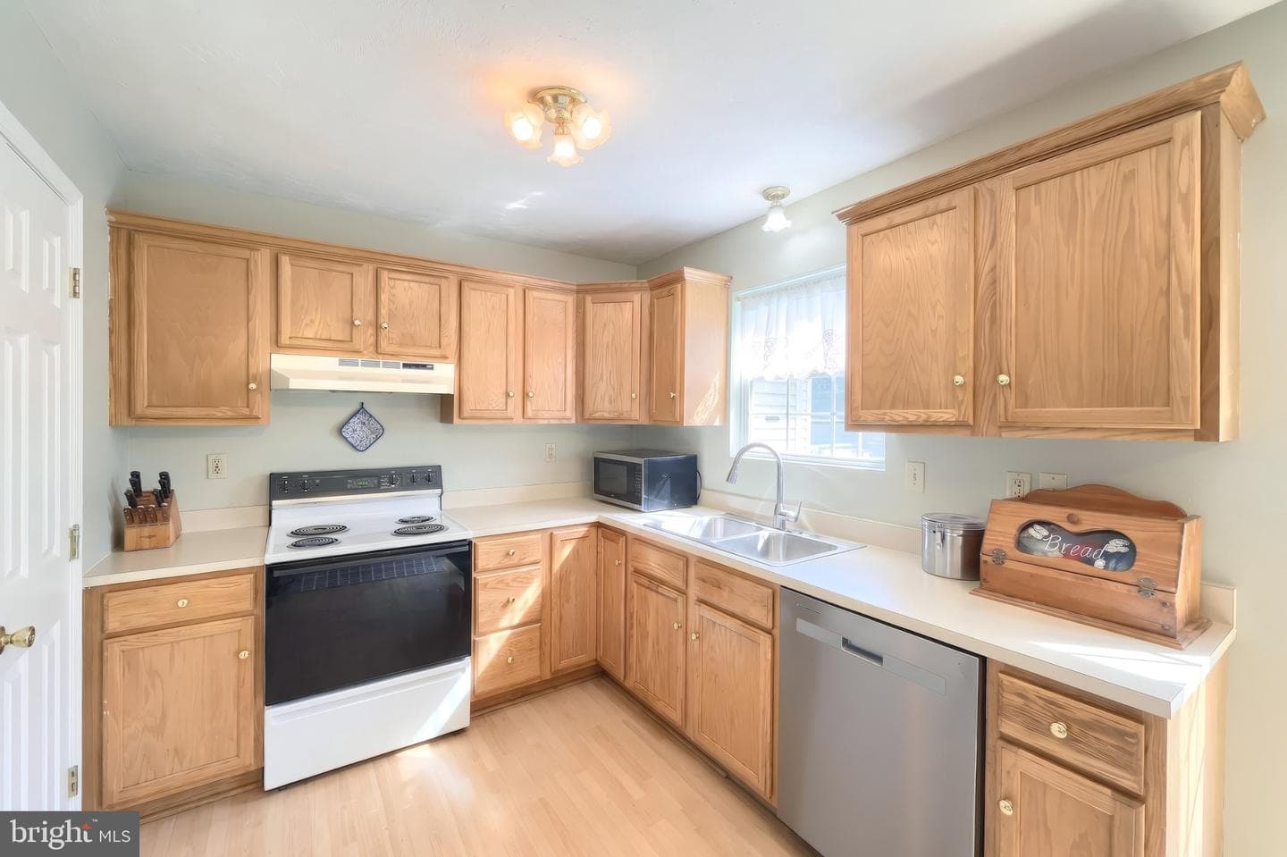 112 Billerbeck Street photo 14