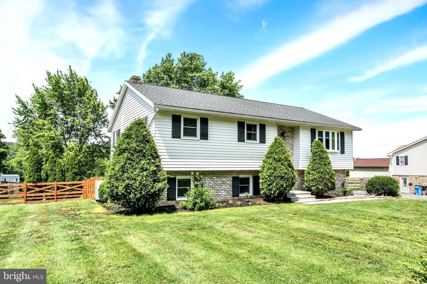 1067 Pine Grove Road photo 3