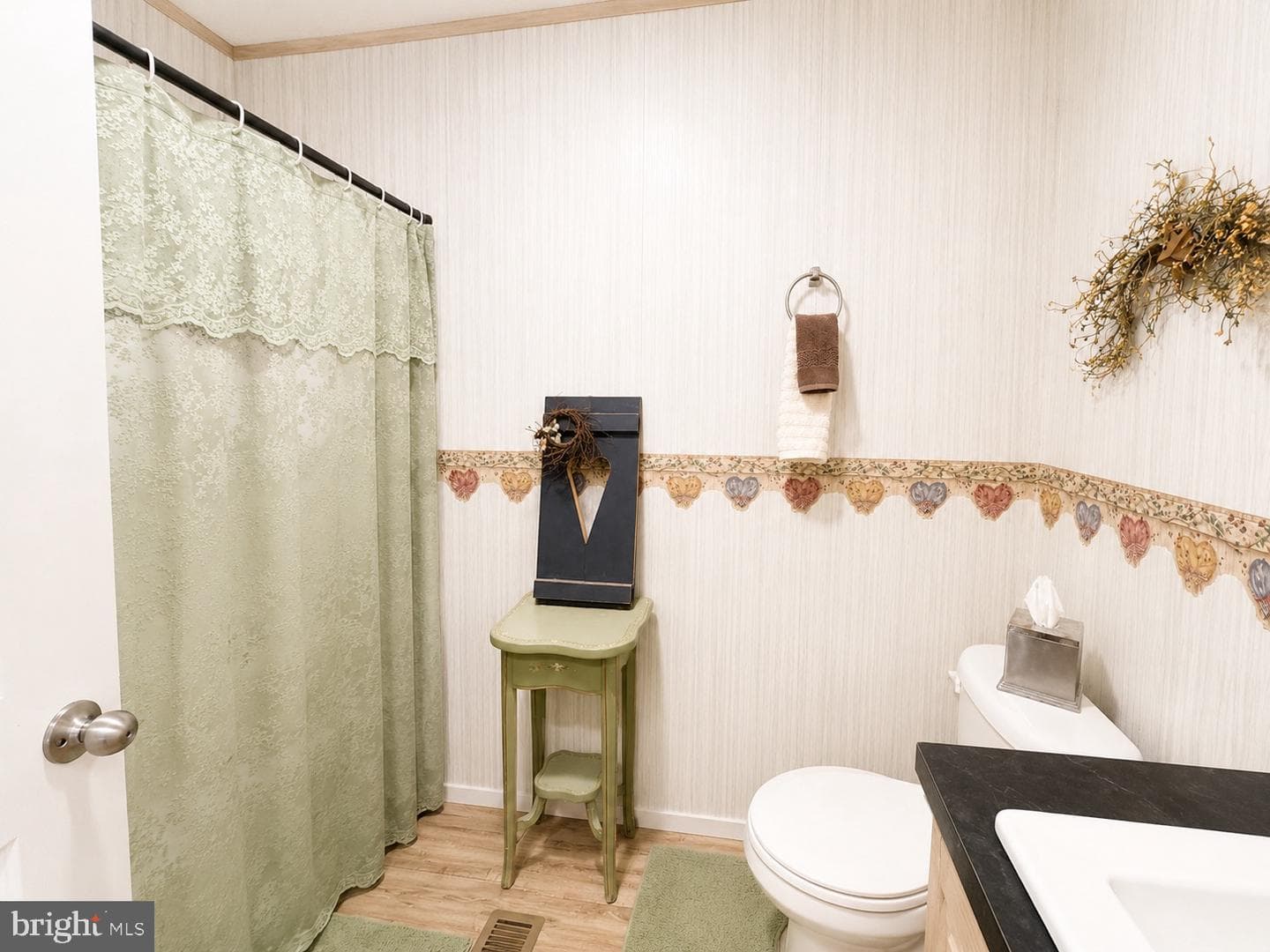16 Jacqueline Drive photo 12