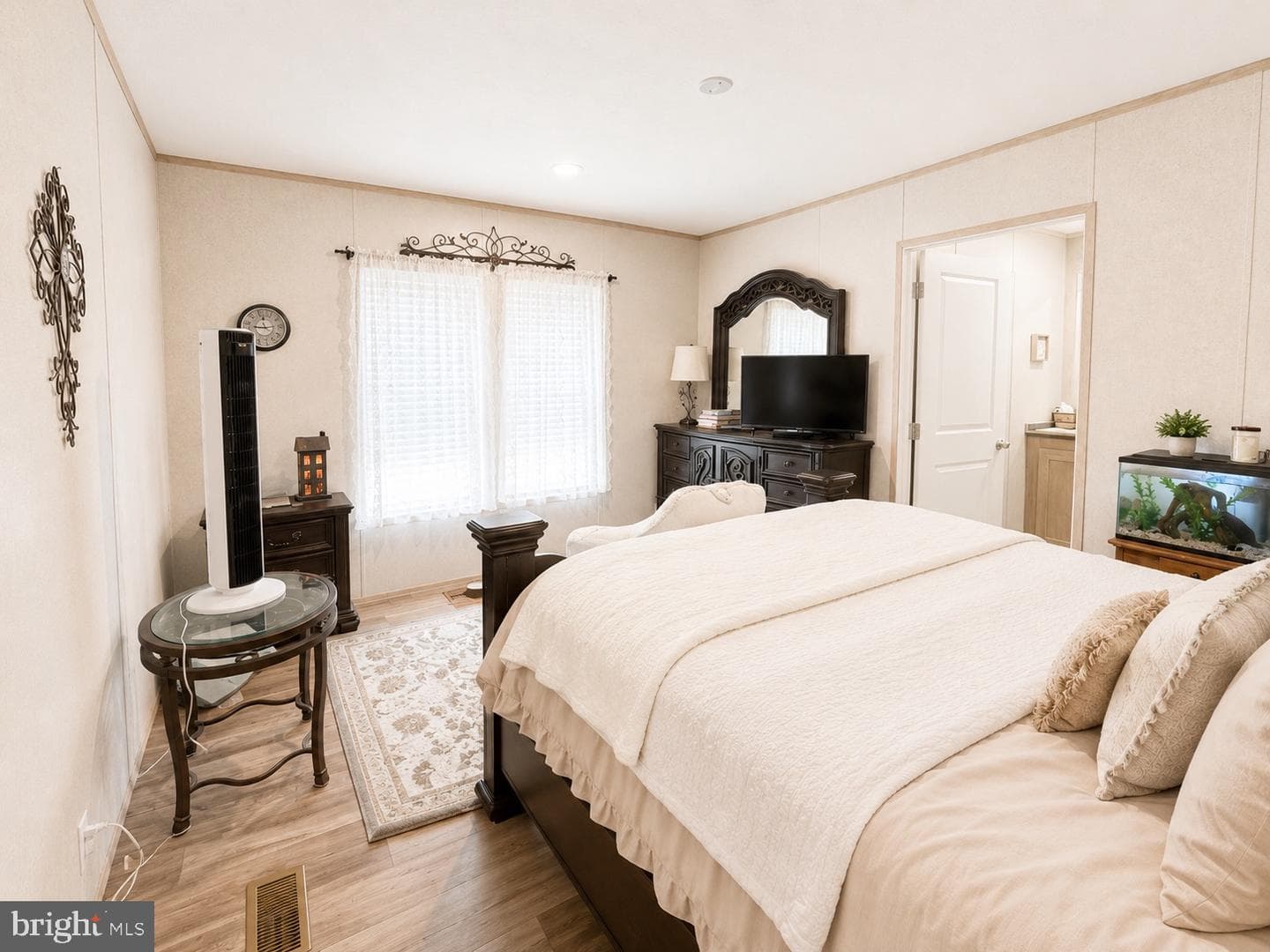 16 Jacqueline Drive photo 15