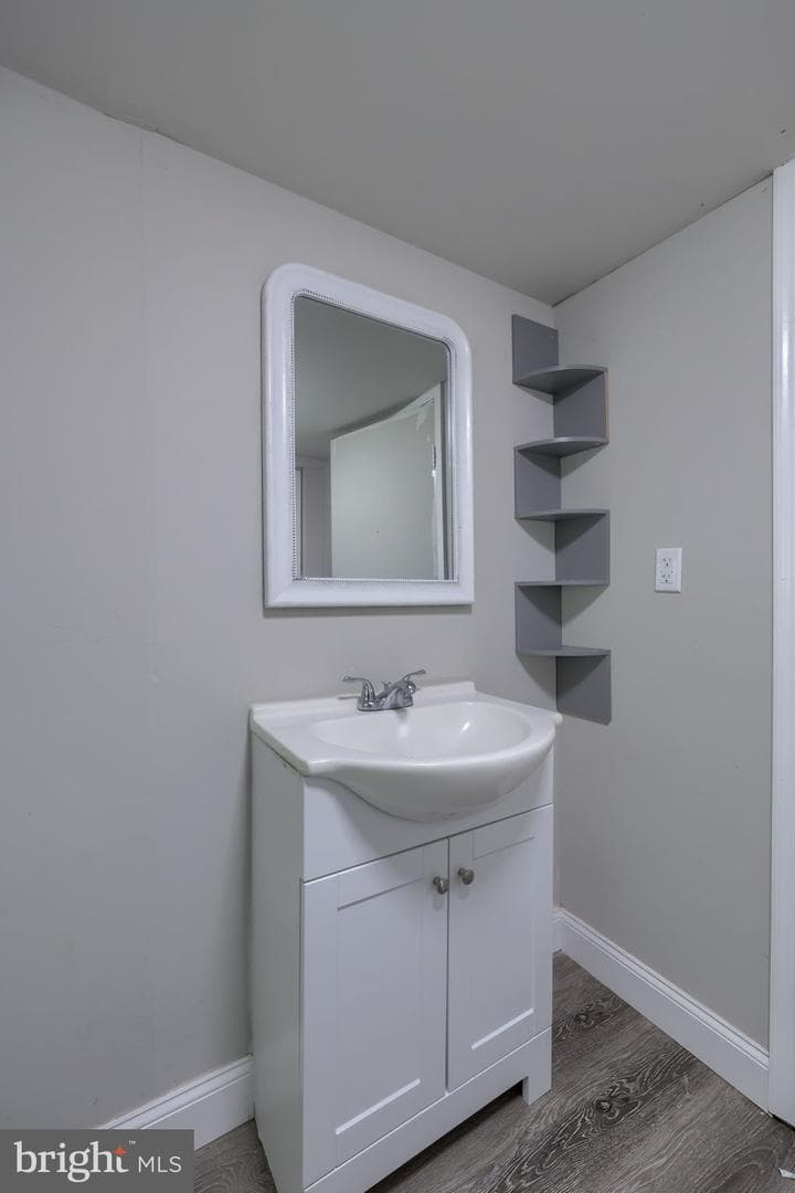 1744 Ridge Road photo 15