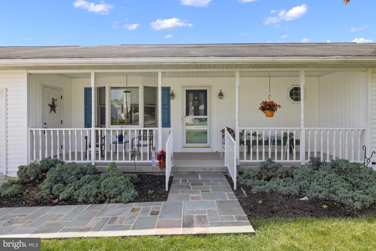 327 Beaver Street photo 10