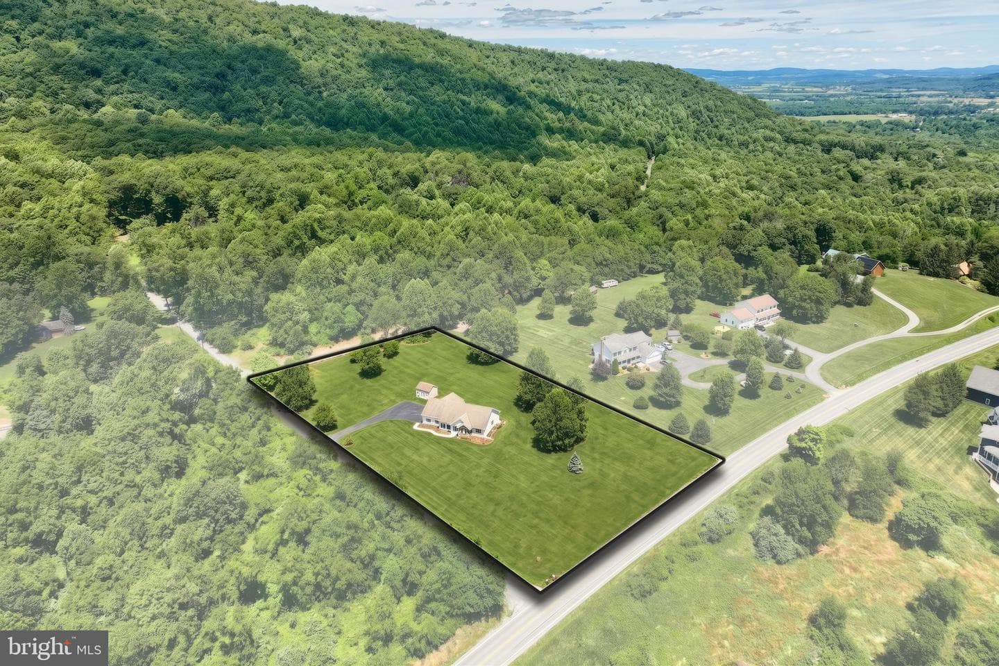 885 Jacks Mountain Road photo 4