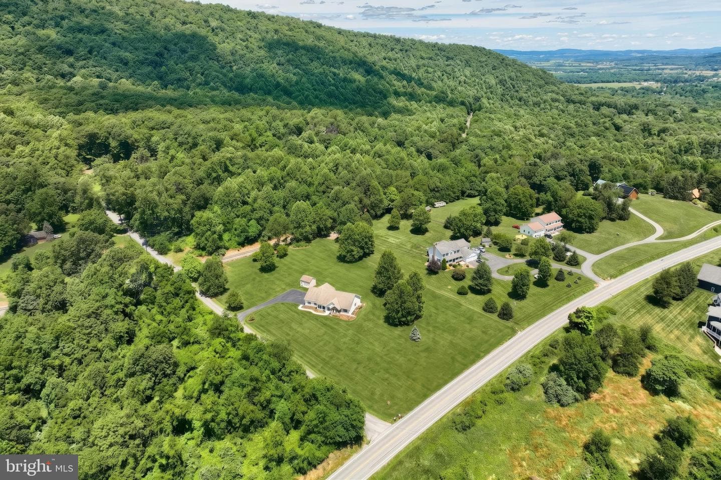 885 Jacks Mountain Road photo 44