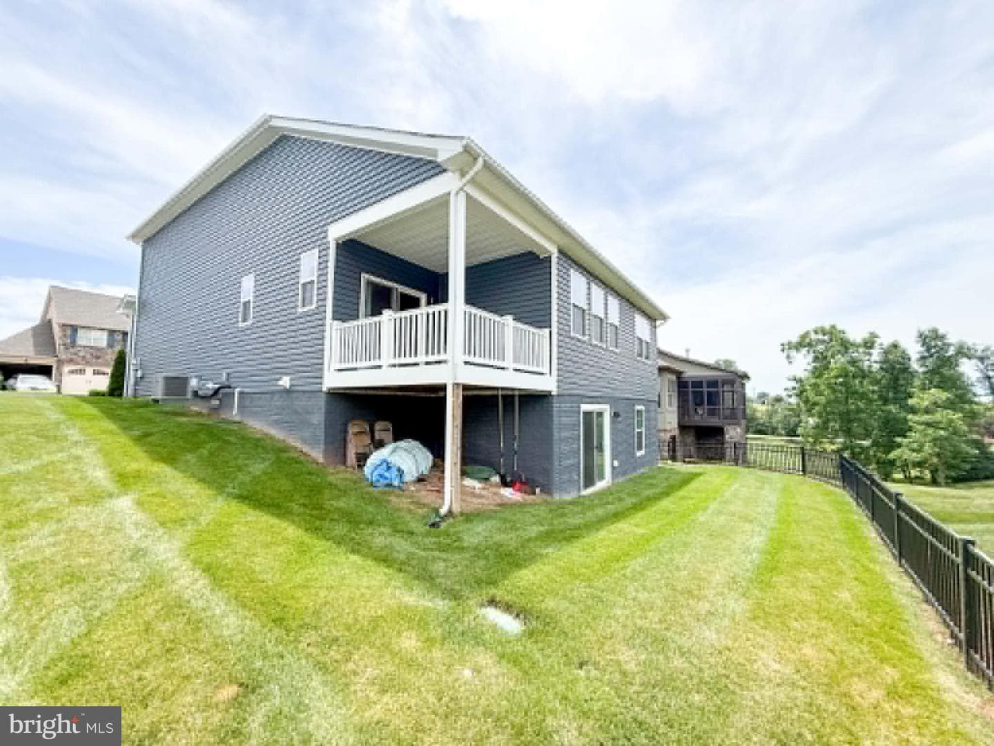 75 Garrison Falls Drive photo 11