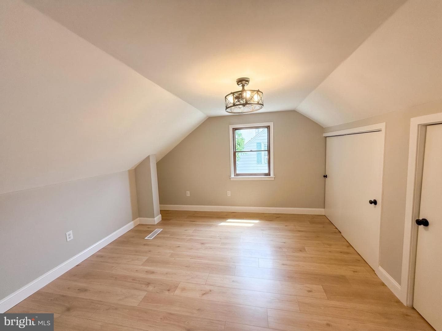 508 Beaver Street photo 11
