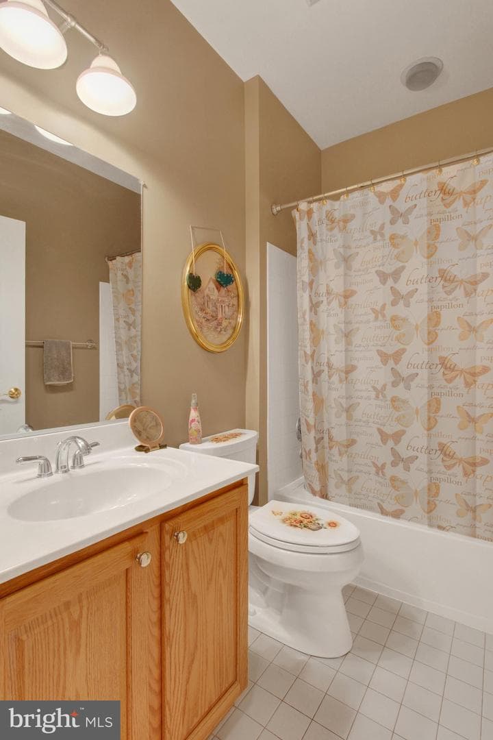 50 Bristol Drive photo 22