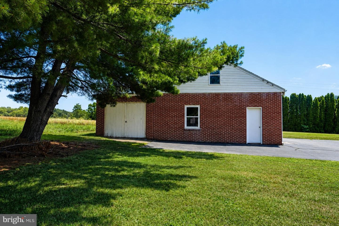 62 W Hanover Street photo 13