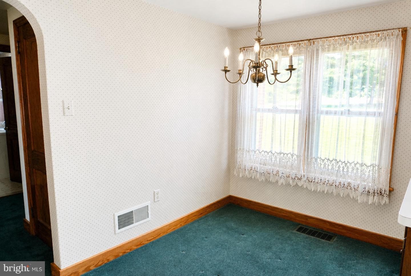 62 W Hanover Street photo 23