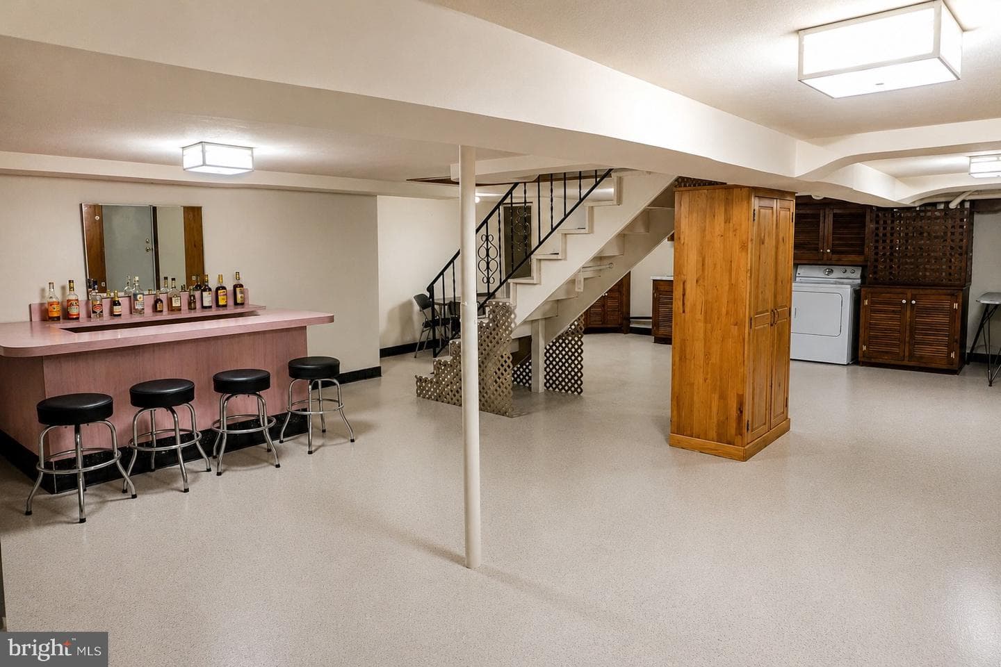62 W Hanover Street photo 53