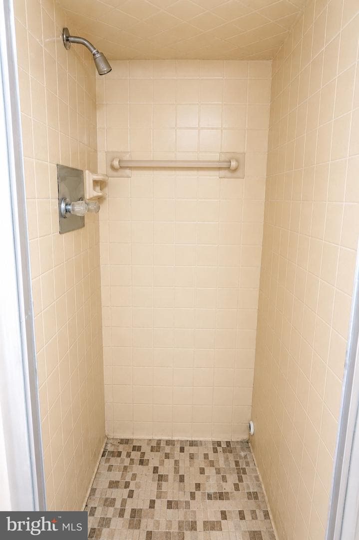 62 W Hanover Street photo 57