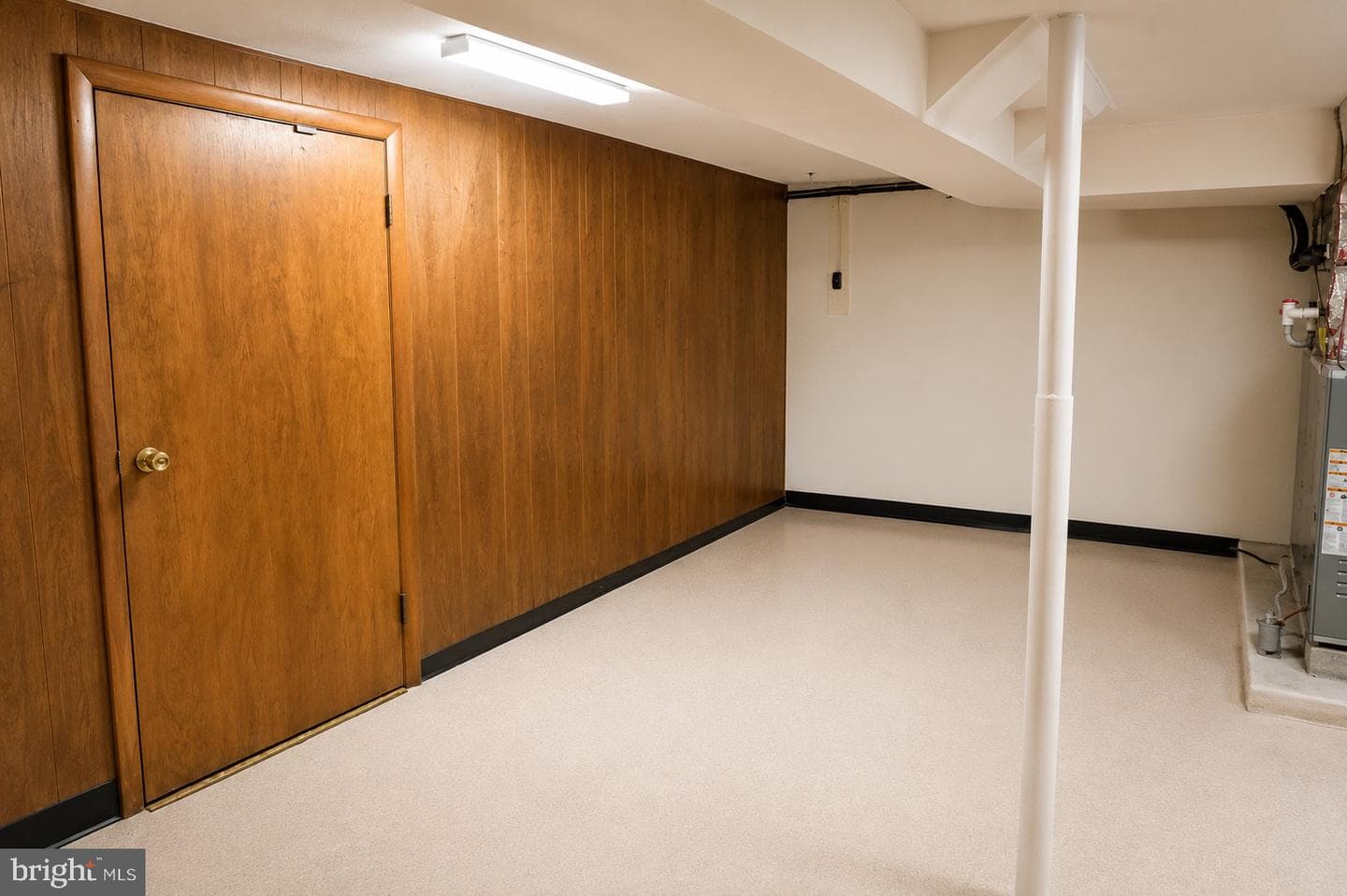 62 W Hanover Street photo 58