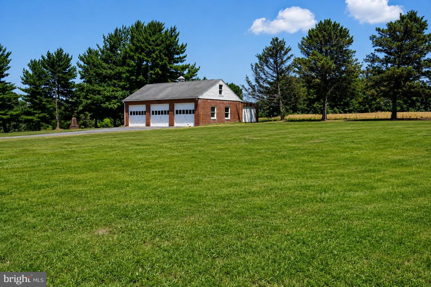 62 W Hanover Street photo 80