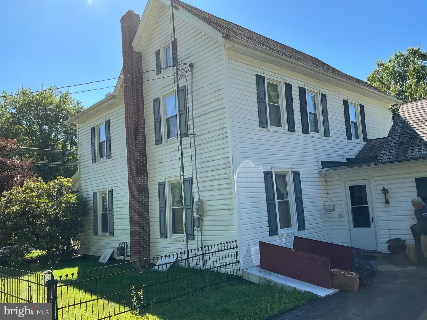 153 S Main Street photo 7